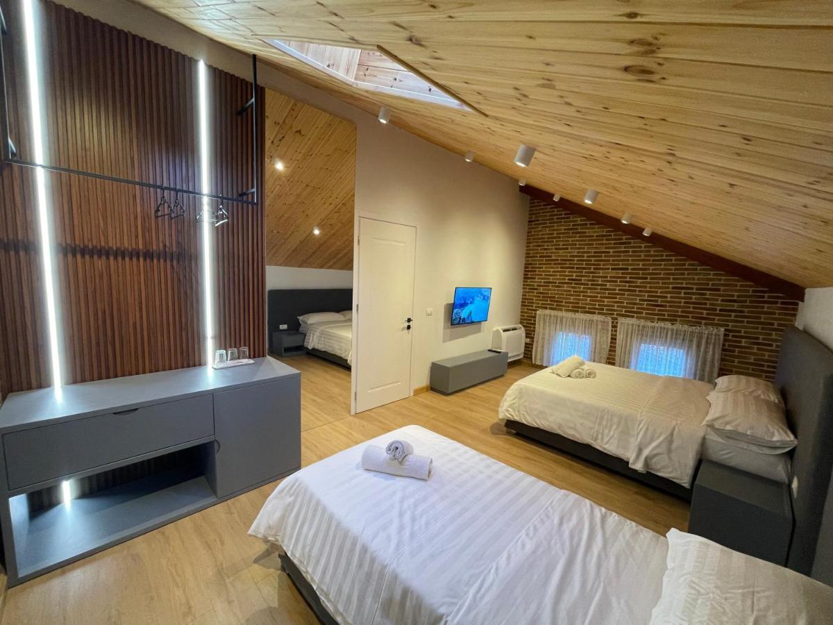 Hotel Bujtina Apsus *