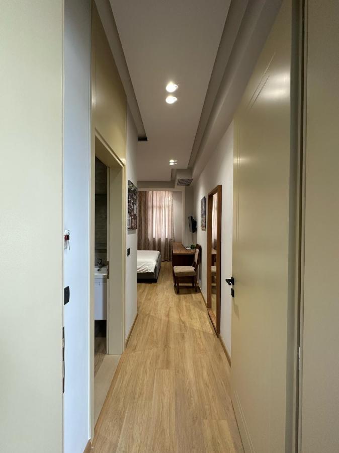 Bujtina Apsus Hotel *