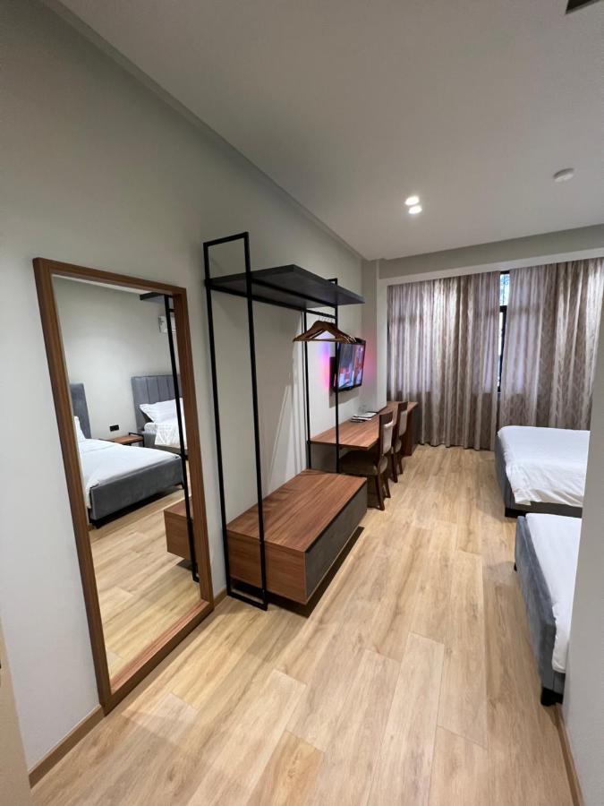 Hotel Bujtina Apsus *